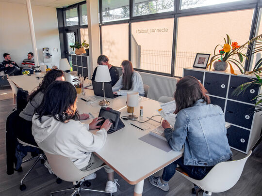 Le Campus connecté de Saint-Erme permet un travail collaboratif.